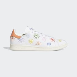 STAN SMITH